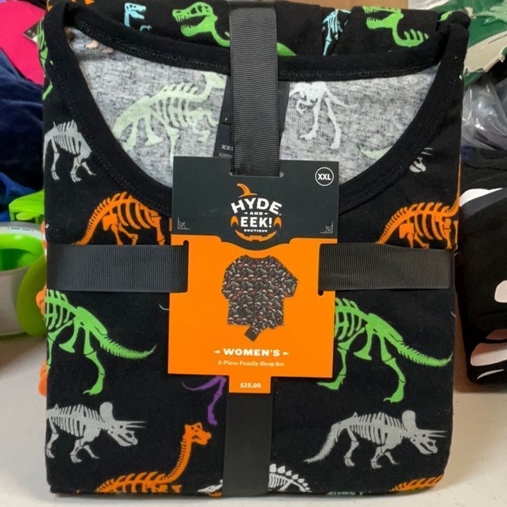 Hyde & Eek! Women’s XS Dinosaur Bones Halloween Pajama Set
